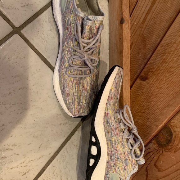 Adidas PureBoost ‘Silver Multicolor’ - Picture 4 of 6